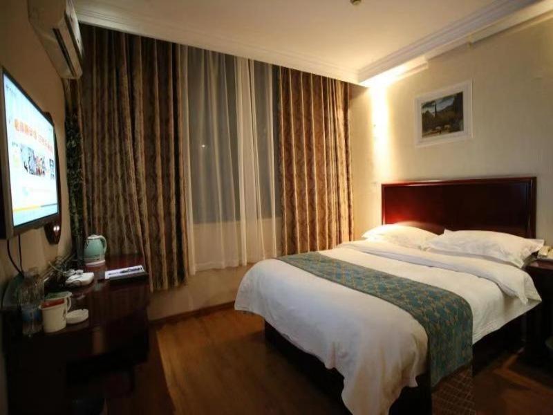 Greentree Inn Jiangsu Wuxi Yangjian Xihu Road Express Hotel Eksteriør bilde